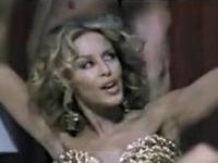 Kylie Minogue – Get Outta My Way